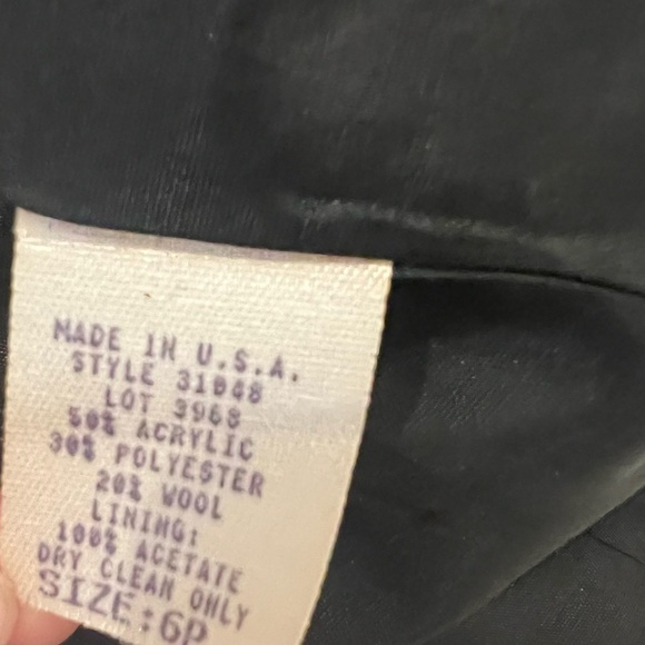 Vintage Cropped Blazer Jacket Womens Size 6P Wool Blend Fall Preppy Buttons - Picture 9 of 9